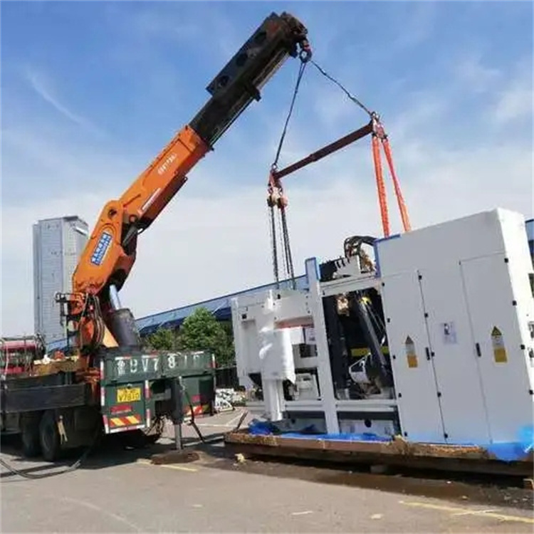 周村附近小吊车联系方式|8-16吨|本地及时服务